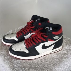 Jordan 1 Varsity Red